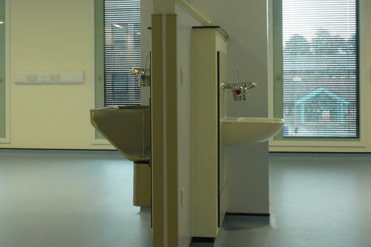 Back to back Optitherm at QEUH