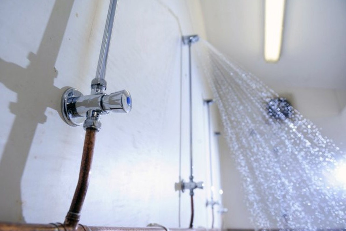 complicated pipework = long deadlegs