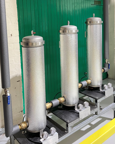 Sterile filtration system for performance test rigs' water supply
